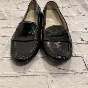 ⭐️Cole Haan black flats size 8